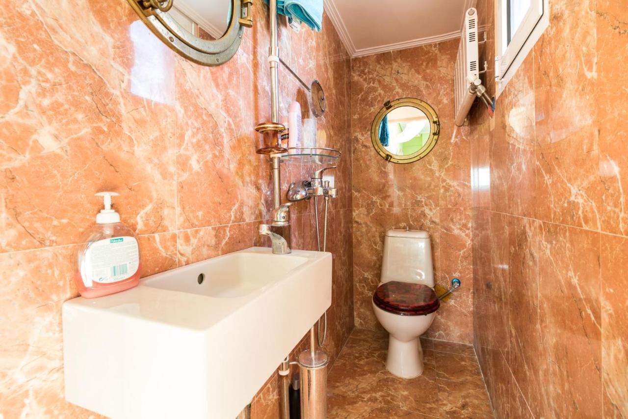 A Luxury Maisonette With Sea View Piraeus Bagian luar foto